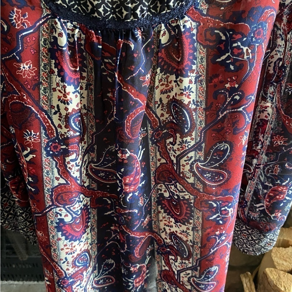 DRESS BARN-PAISLEY PRINT BLOUSE-SIZE 2X - Picture 7 of 9
